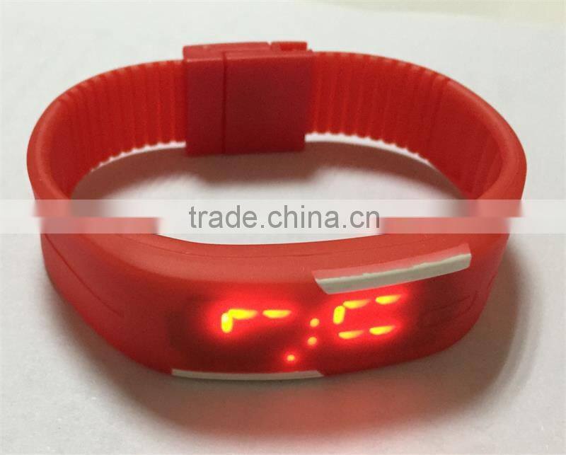 Fashion Bracelet Wrist led silicone watch with adjustable silicon band