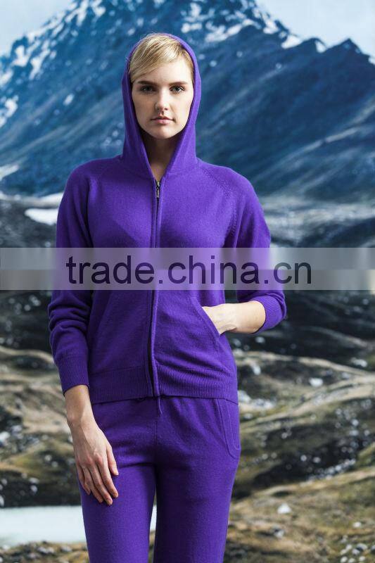 2014 new fashion women knitting pure cashmere sweater with hat