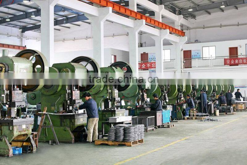 Corn Head Gathering Chain AN102009, 176279C91, with hardened pins