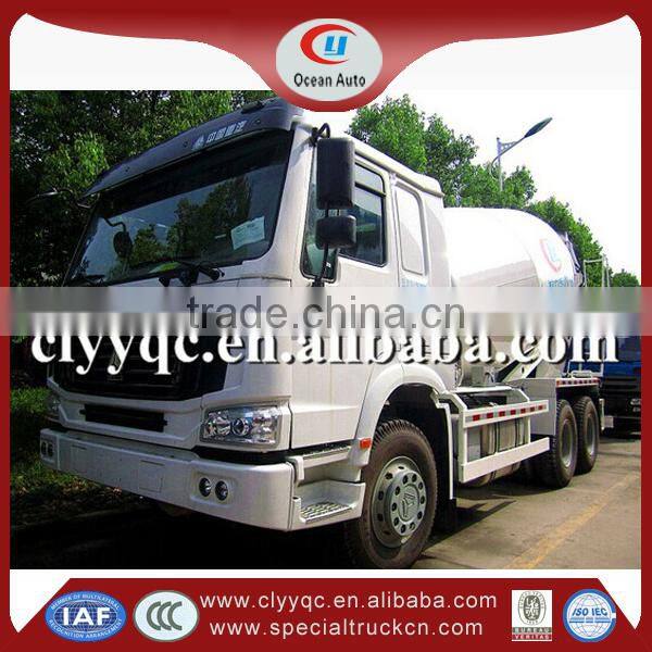 Sinotruk Howo 10m3 concrete mixing truck with 6x4 mixer truck for hot sale