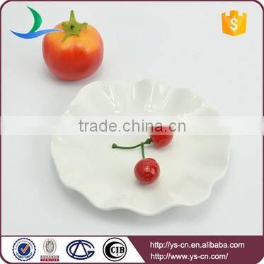 Wholesale ceramic kitchen flower shaped plates for pasta
