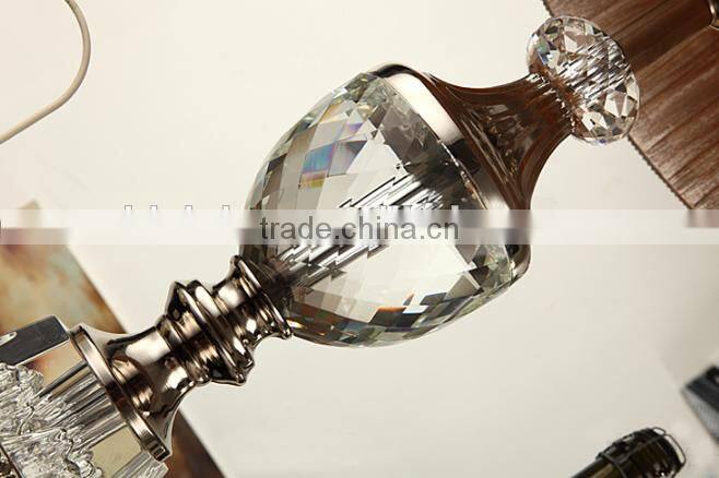 Clear K9 crystal lamp body tower design table lamp