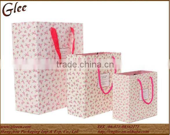 Custom fashionable paper bags wholesale