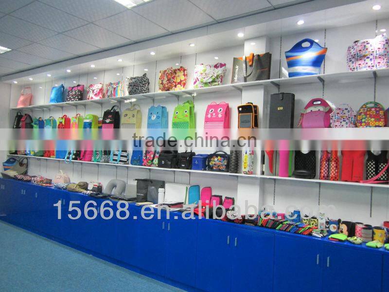 GR-B0172 unique fashion neoprene wine bottle cooler