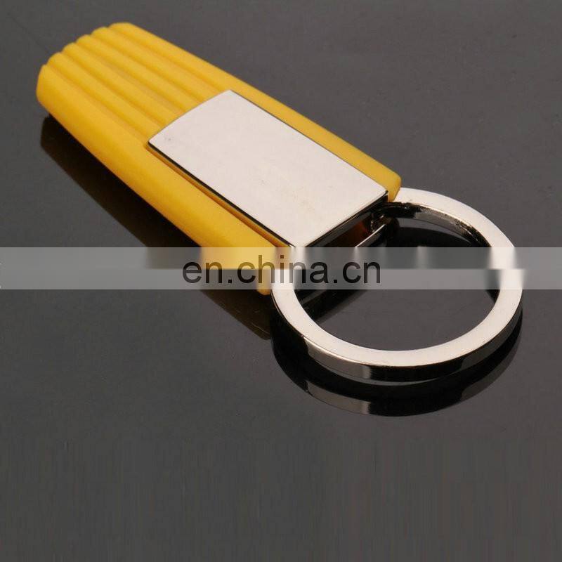 Wholesale Simple Cheap yellow Color metal rubber Keychain with laser logo