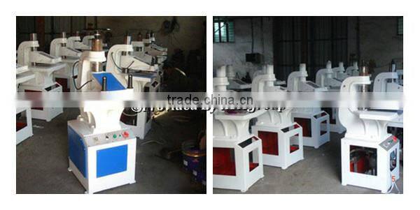 Manual Hydraulic T-shirt Bag Punching Machine