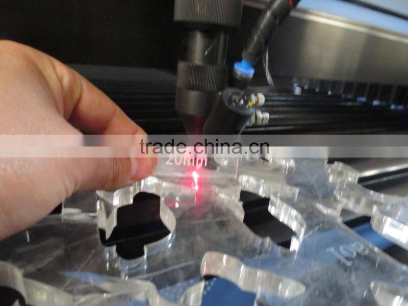 New style high precision embroidery laser cutting machine