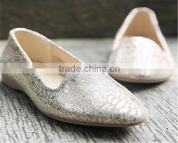 Hot selling men leather flat shoes fashion flat sport shoes men with low price XT-DA0910