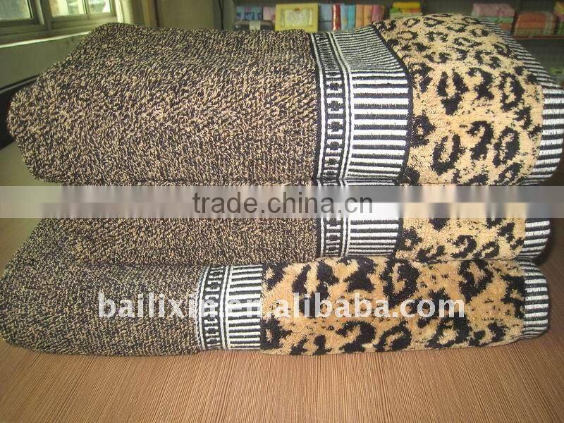 100% cotton high quality towel/bath towel/beach towel