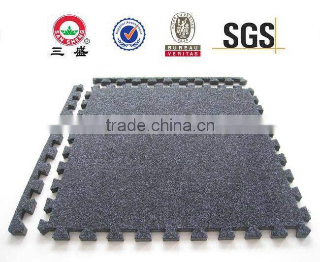 Factory direct luxury carpet with foam sheet