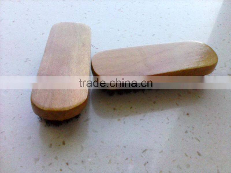 shoe cleaning brush with wooden handle