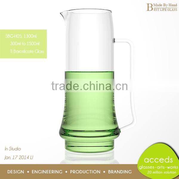 Heat Resistant Handcrafted Pyrex Water Glass Pitcher Wholesale