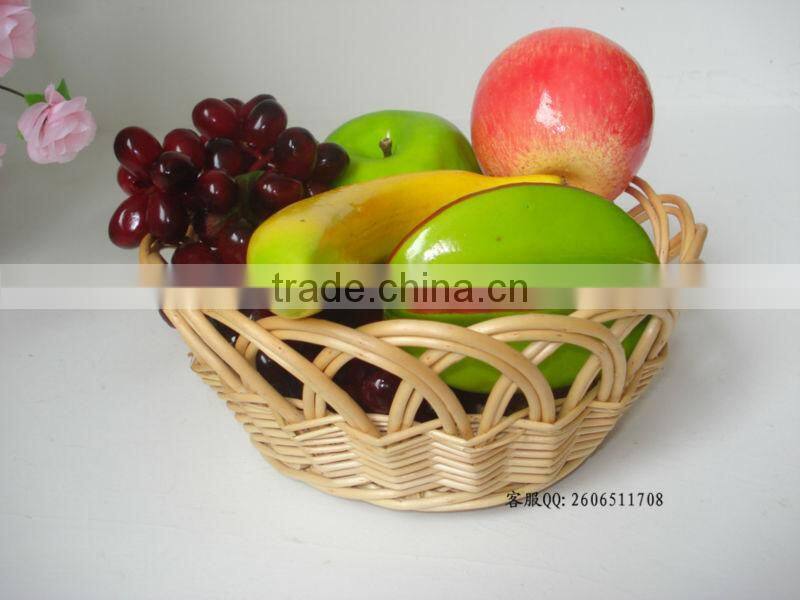 wicker fruit basket with plastic liner
