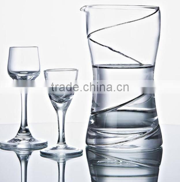 Lead free glass Wine Decanter with handle