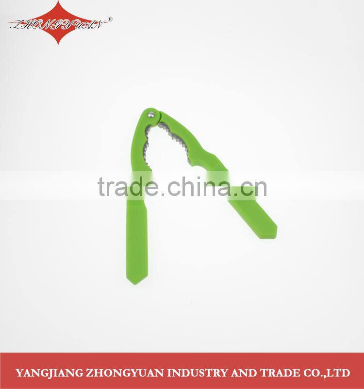 New design plastic handle iron nut cracker
