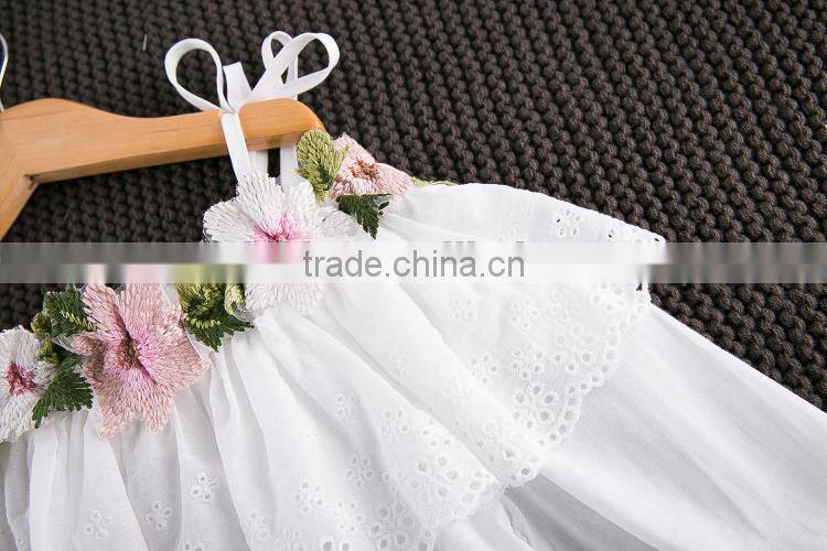 Children's 2017 girls flower embroidery long sleeve white shirt lace collar little girl strapless shirt tank top