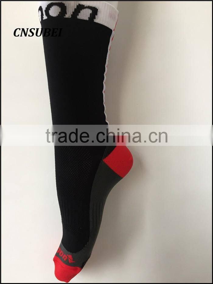 Ankle high 16-18mm/hg functional design men compression custon logo hiking sock