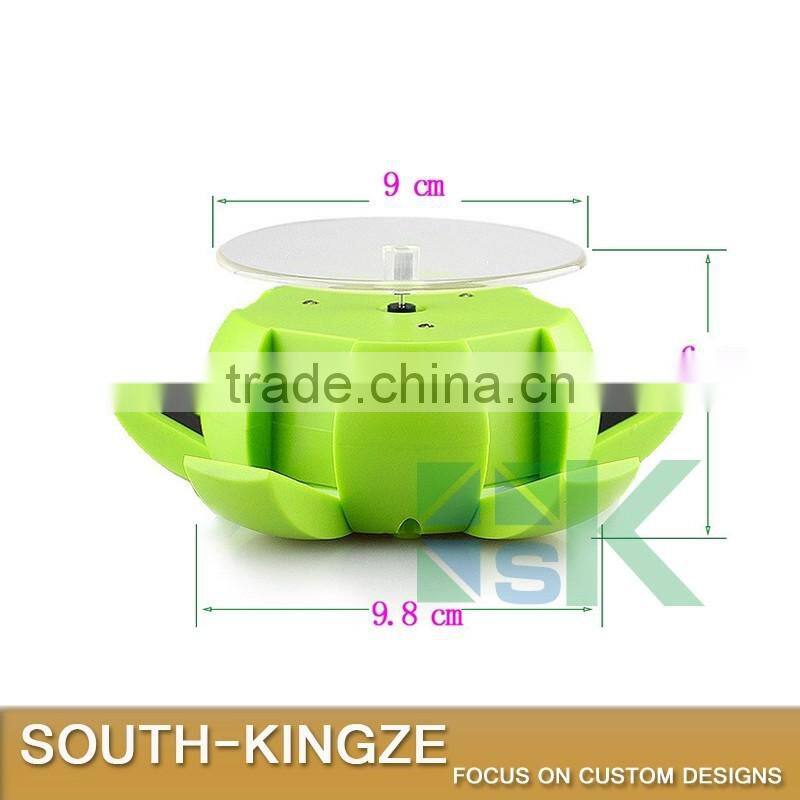 Green Color Open/Close Leg Flower Shape Solar Power Necklace Display Stand