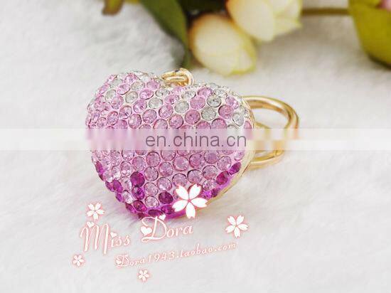 3D Heart shaped diamond keychain CD-KD038