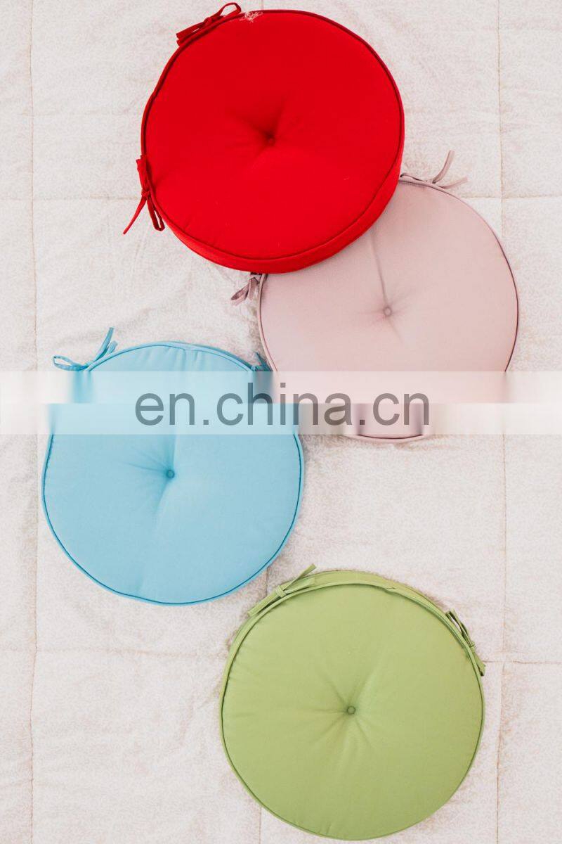 Home Decor Indoor/Outdoor Waterproof Solid Red Round Tufted Bistro Cushion with Ties