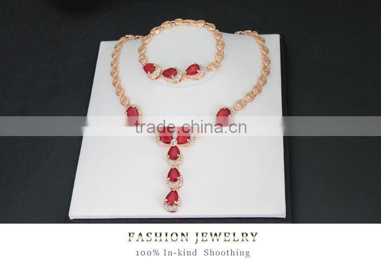 Dubai Golden Crystal Jewelry Sets Wholesale Gift Items From Zhejiang Fashion Jewelry Market
