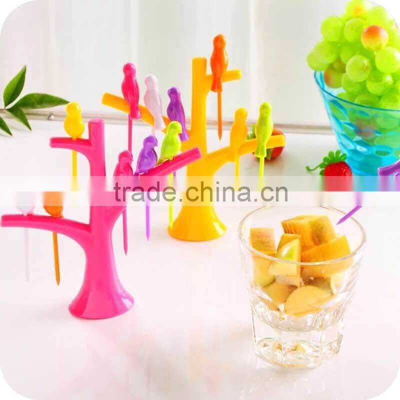 kids' plastic fruit fork set of Coconut monkey shape
