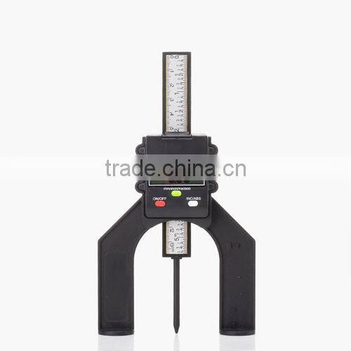 Digital Tread Depth Gauge LCD Magnetic Self Standing Aperture 80mm Hand Routers