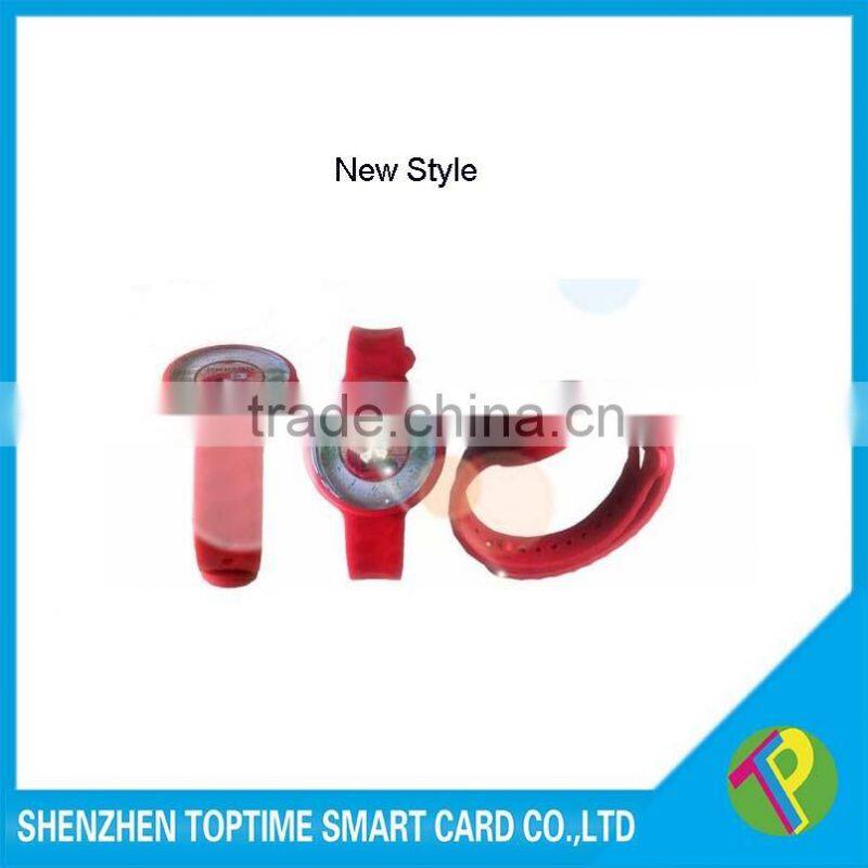 New Style active rfid wristband price with high quality