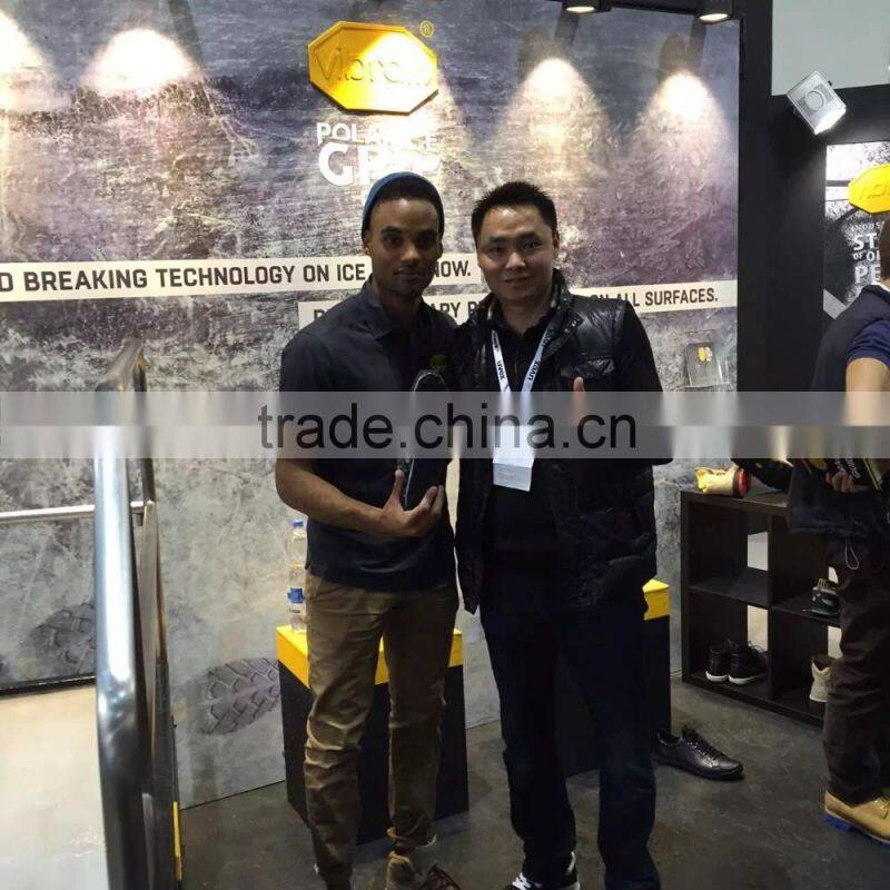 Steel toe industrial safety shoes