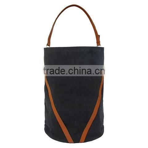 600D polyester home use laundry hamper with printing