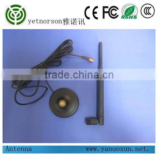 2015 hot selling 5dbi omni 2.4G wifi rubber foldable antenna with magnetic base RG174 3m