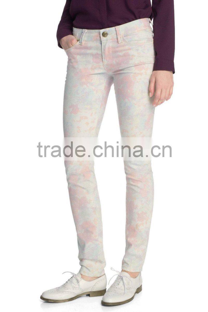 Women's Skinny / Slim Fit Jeans