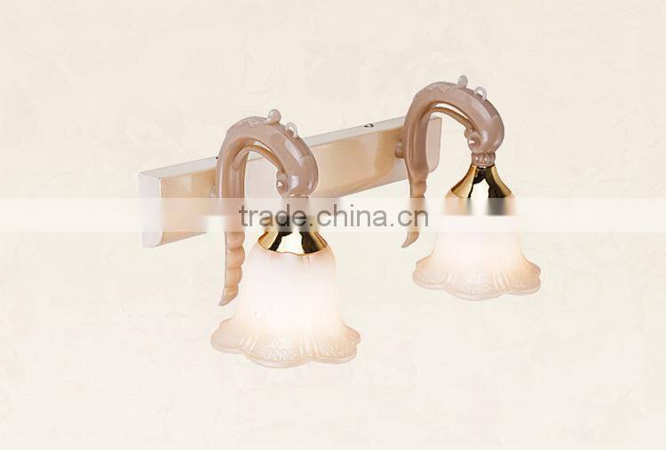 Euorepe Style Glass Modern Wall Lamps 220V 3 Heads Decorative Wall Lamps