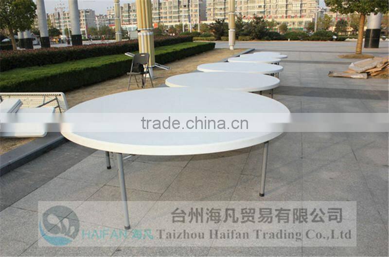 durable PE 2 Meter white upscale round wedding table/stainless steel bracket modern round marriage table with removable legs