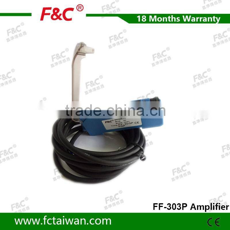 Three wires pnp/npn digital amplifier optical fiber sensors and amplifiers