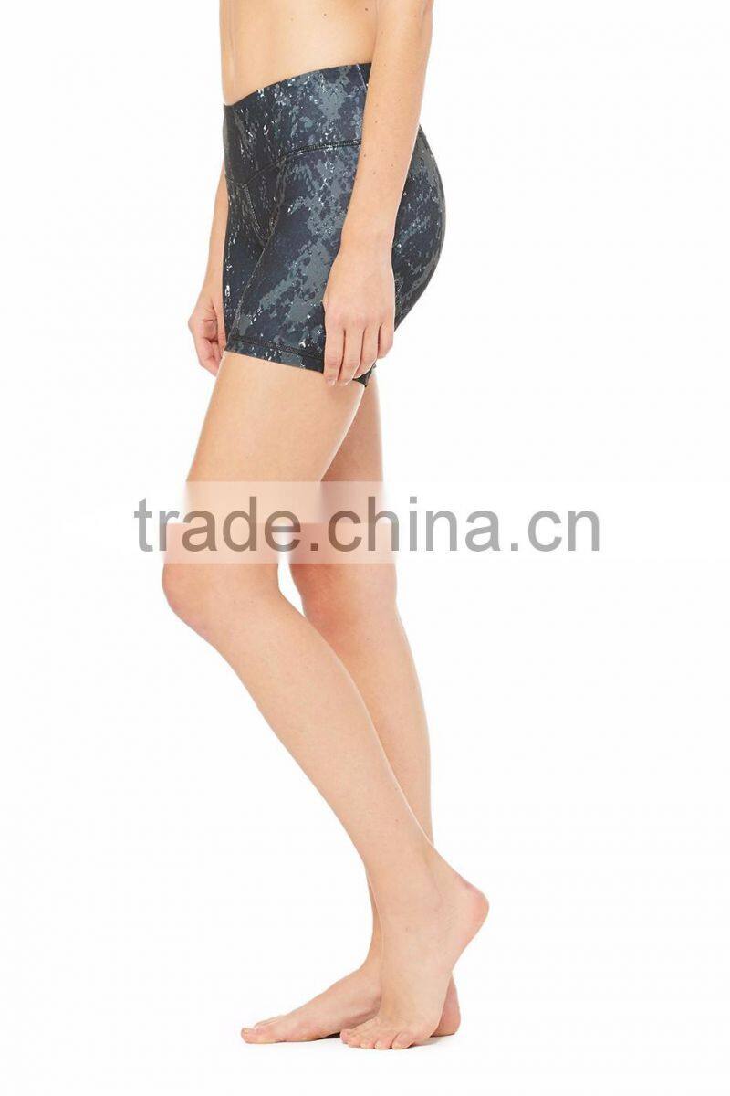 Fashion Sublimation Printed Woman Sport Wear Ladies Fitness Yoga Shorts