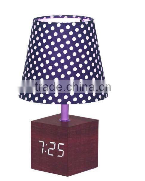 2014 new product desktop modern lamp with wooden clock