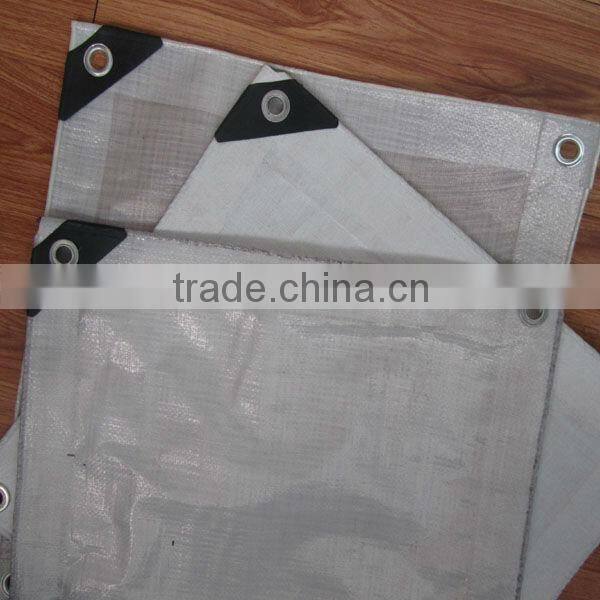 Waterproof and UV-treated scaffolding cover sheet