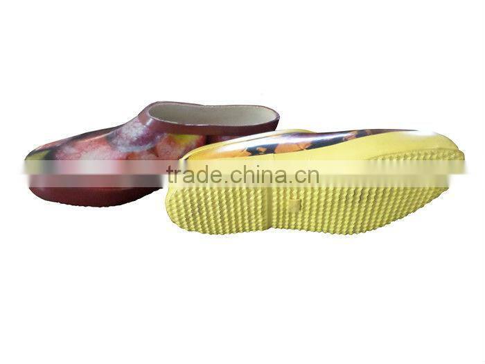 2016 fashion waterproof rubber boots from quzhou hebei