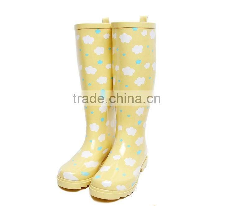 OEM fashion ladies rubber rain boots High top waterproof 100% natural rubber wellington boots