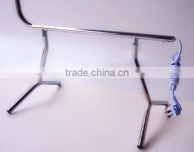 heat clothes drying rack in home