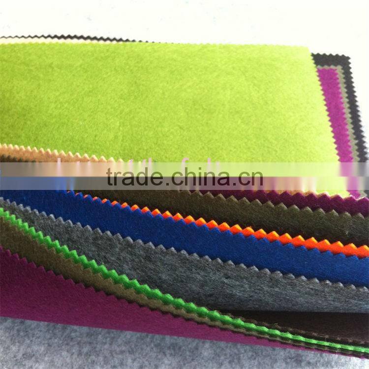Colored polyester felt