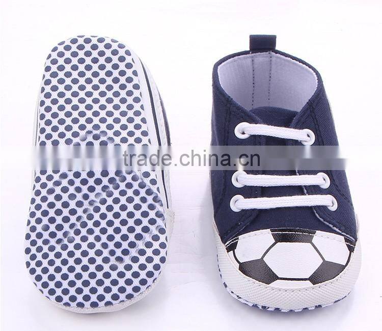 Simplicity style baby world cup soccer shoes
