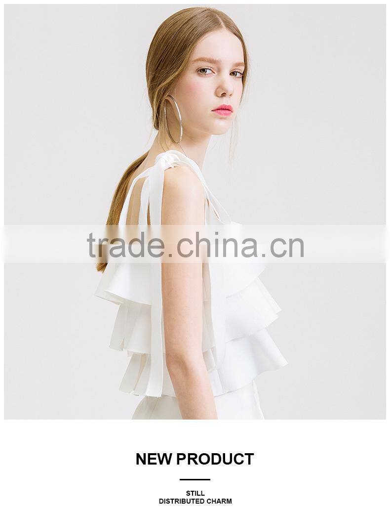 2017 summer new top Couture white strapless strap all-match thin coat fashion Blouse