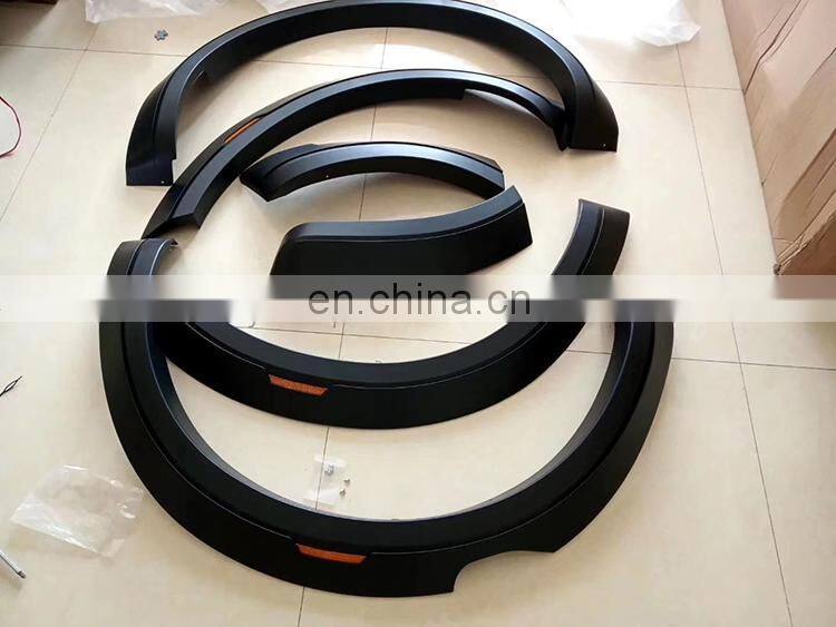 New design Factory Price accessories LED Fender Flares for navara np300