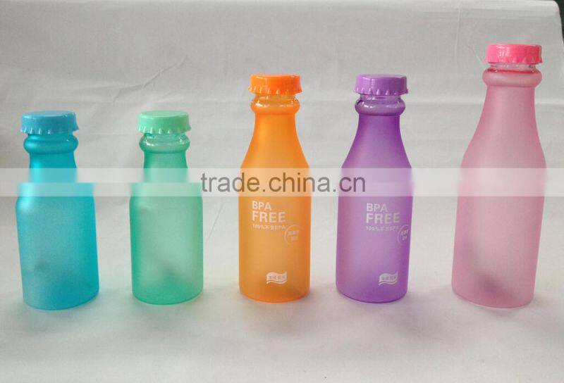 Hot selling BPA FREE colorful plastic soda water bottle water mug