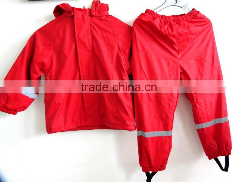 kids rainwear with PU fabric