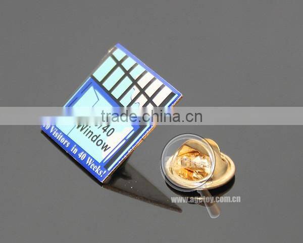 4 Colors Printing With Epoxy Coated Brass Plated Gold Color Emblem Custom Metal Pin Badge