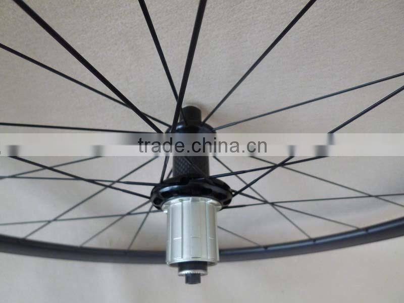 100% hand-built and fast delivery oem carbon bicycle wheels 38mm clincher for road bike powerway carbon hub