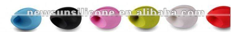 crazy sell silicone music egg mini speaker for iphone 4/4s